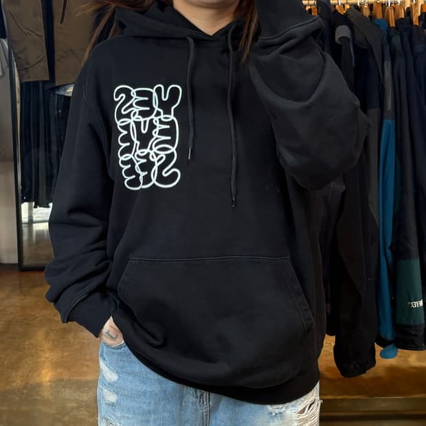 예쓰아이씨 로고 블랙 후드