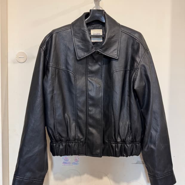 스튜디오톰보이 레더 봄버자켓