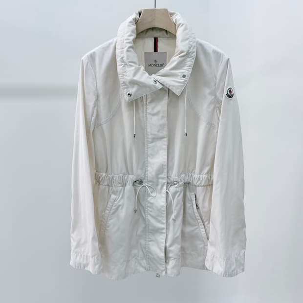 [S+급/2] 몽클레어 오크레 여성 후드 바람막이 자켓 아이보리
