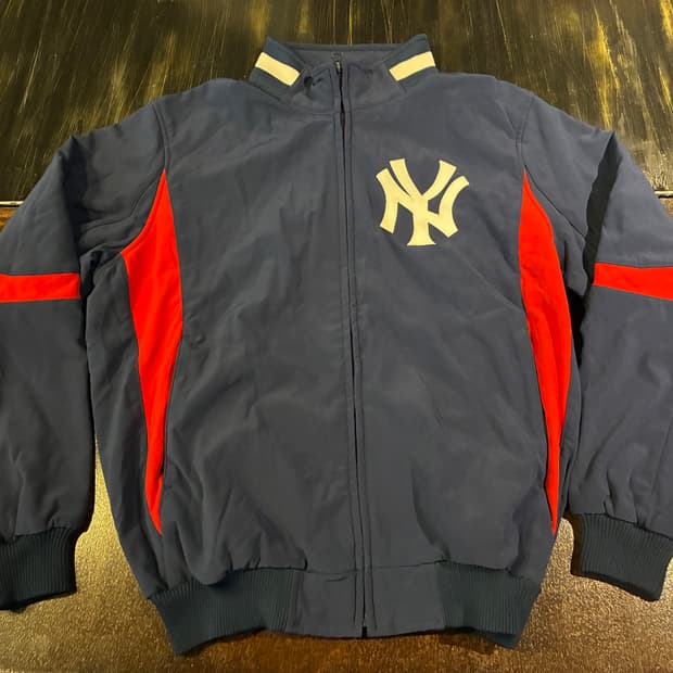 L) 마제스틱 애슬래틱 웍스 양키스 바시티 트랙탑