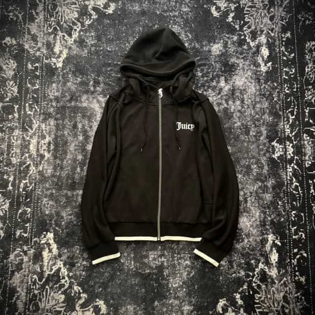 Juicy Couture OOs hoodie zip-up
