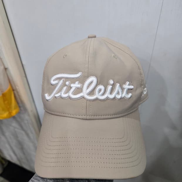 Titleist 타이틀리스트 볼캡 모자! 디자인 이쁘고 색상 이뻐요!
