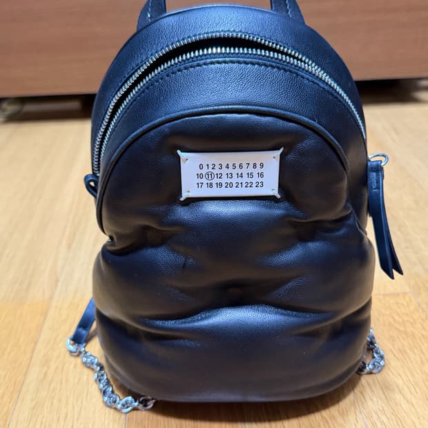 메종 마르지엘라 백팩 완전 깨끗