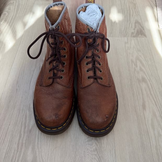 닥터마틴 1460 브라운 260