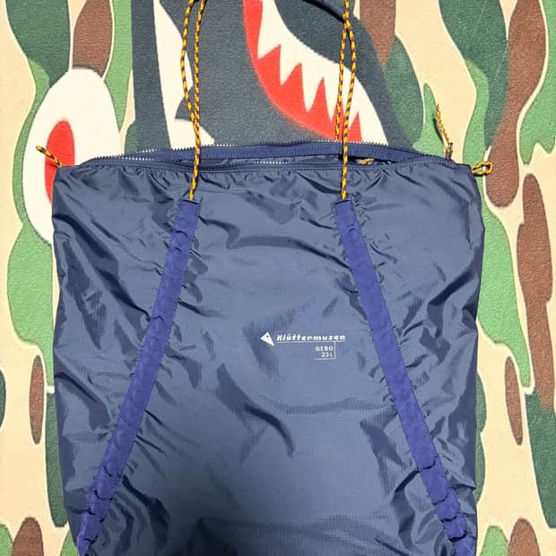 클라터뮤젠 게보 23L 가방 숄더백