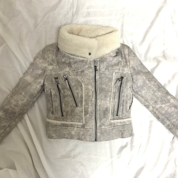 Rachel 퍼 무스탕