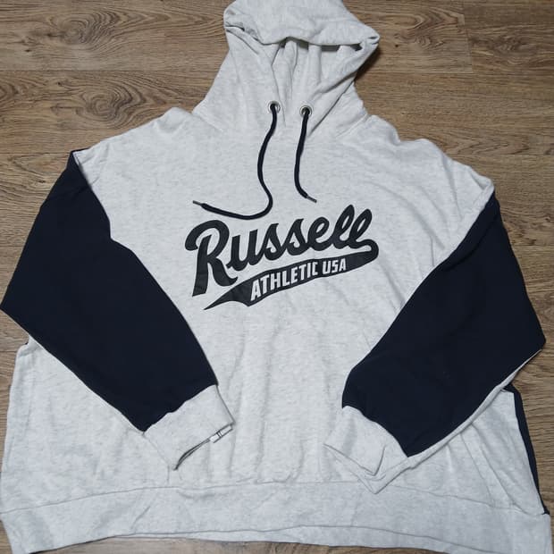 러셀 후드티
