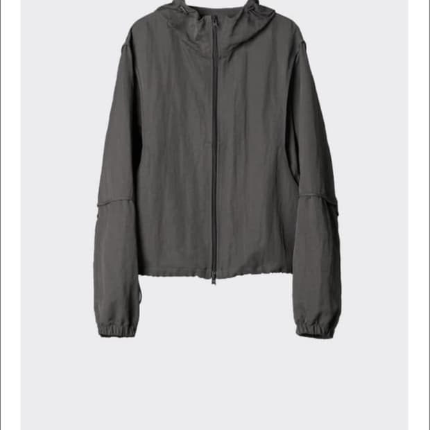 해칭룸 크롭 윈드브레이커 재킷