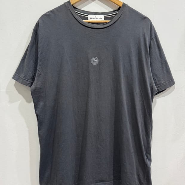 스톤아일랜드 반팔티 XL (차콜) 정품