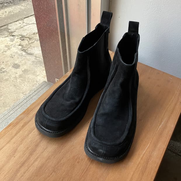 스웨이드 스퀘어 첼시