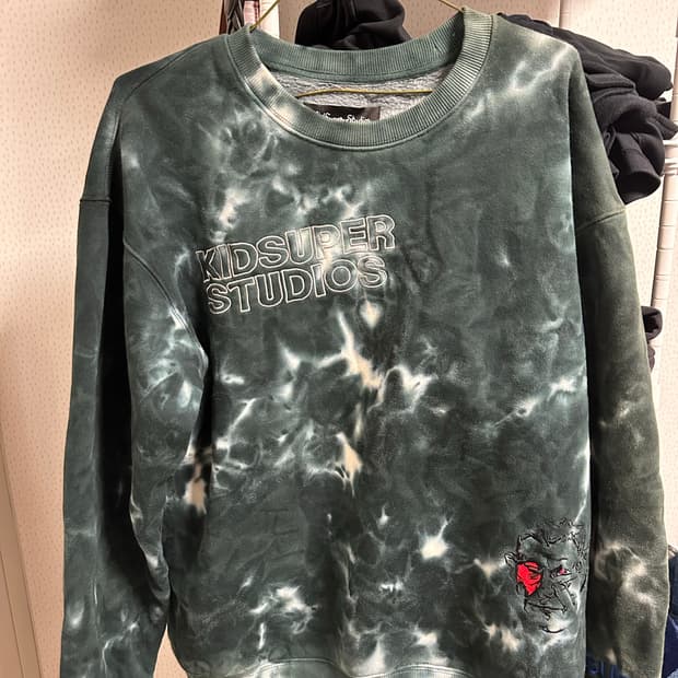 키드슈퍼 스튜디오 기모 맨투맨