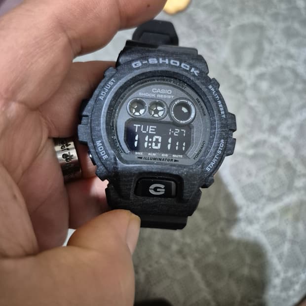 g shock. gd -x6900ht
