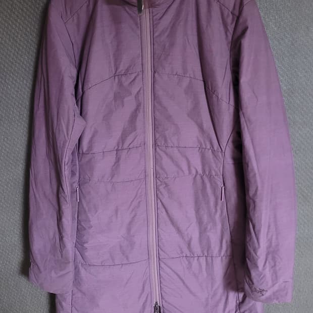 아크테릭스 패딩