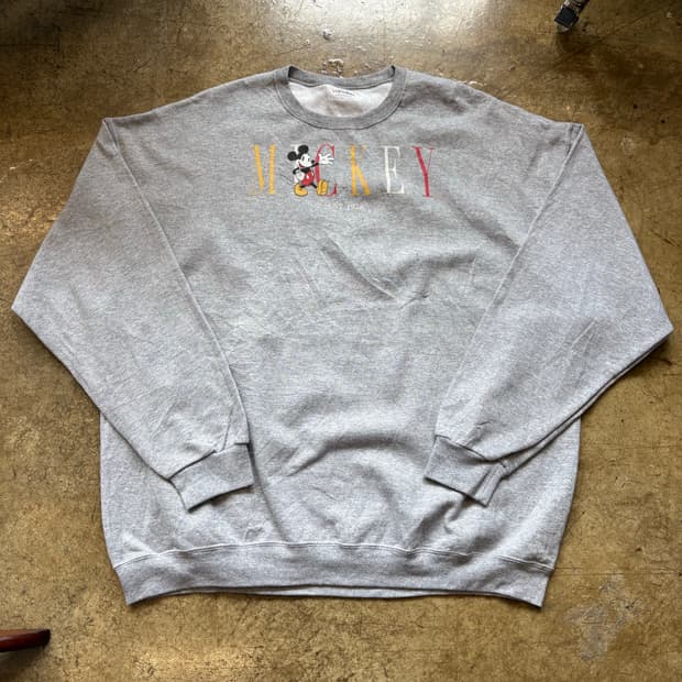 빅사이즈 미키 그레이 스웻셔츠
