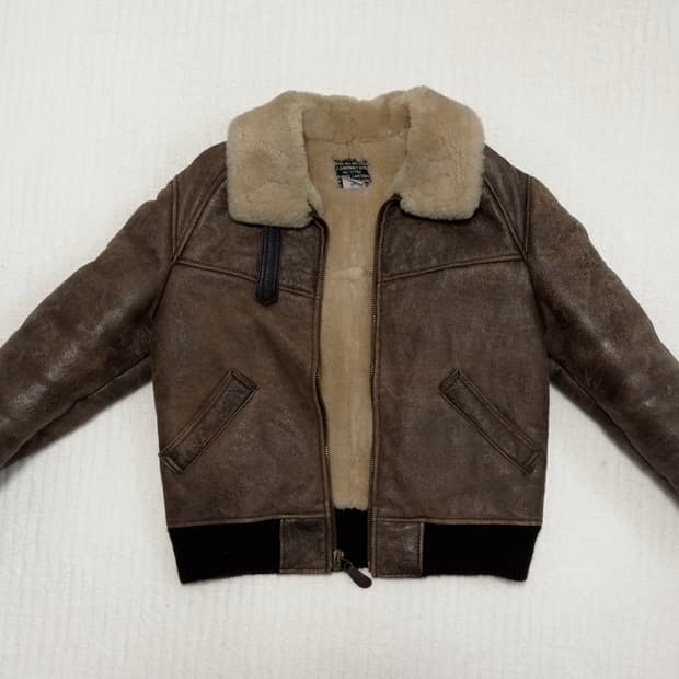 Avirex B-6 무스탕