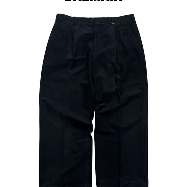 발망 빈티지 코듀로이 투턱 테이퍼드 핏 팬츠 블랙