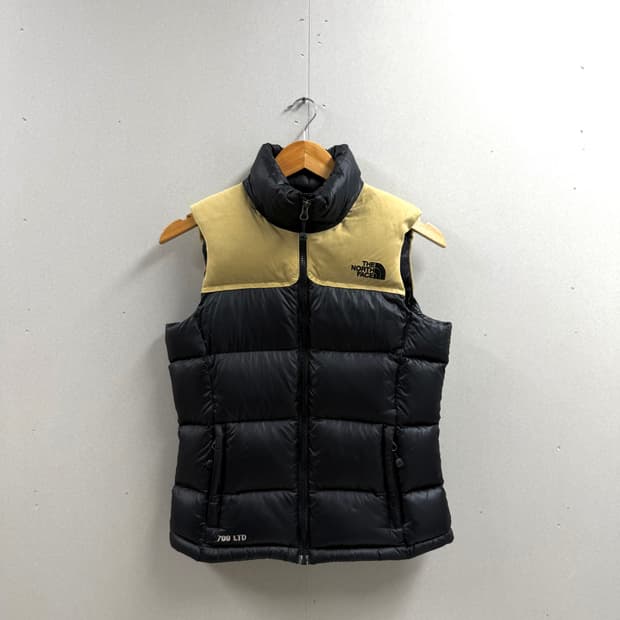 여성 S / 노스페이스 700 LTD 눕시 패딩조끼 블랙/베이지