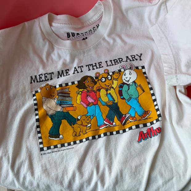 아메리칸 빈티지 Arthur 오피셜 굿즈 티셔츠 L (97-100)