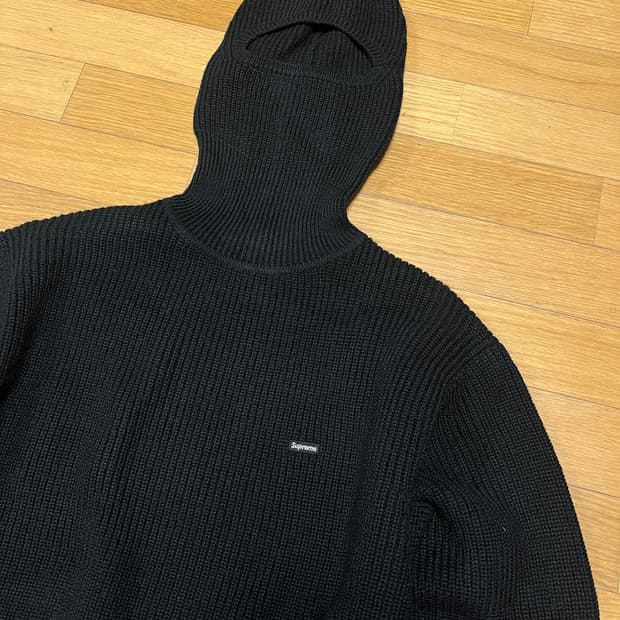 슈프림 터틀넥 니트