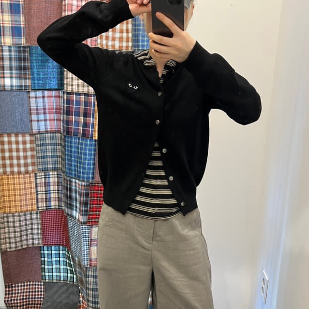 꼼데가르송 블랙 와펜 카디건