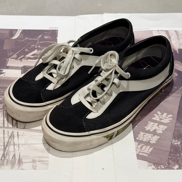 반스 루드 볼드