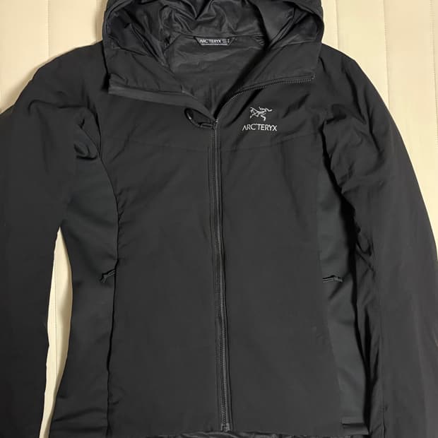 아크테릭스 아톰 LT 여성 블랙