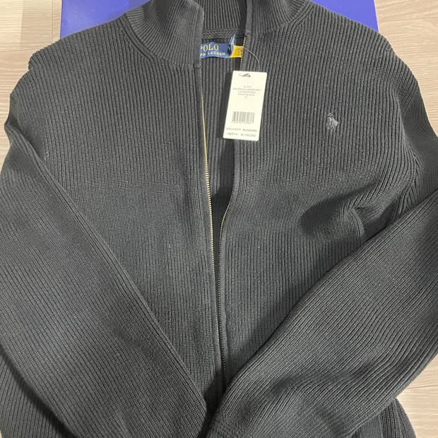 폴로 니트 집업 새상품