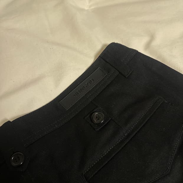 SONGZIO 송지오 옴므 엔젤윙 투웨이 폴드 팬츠