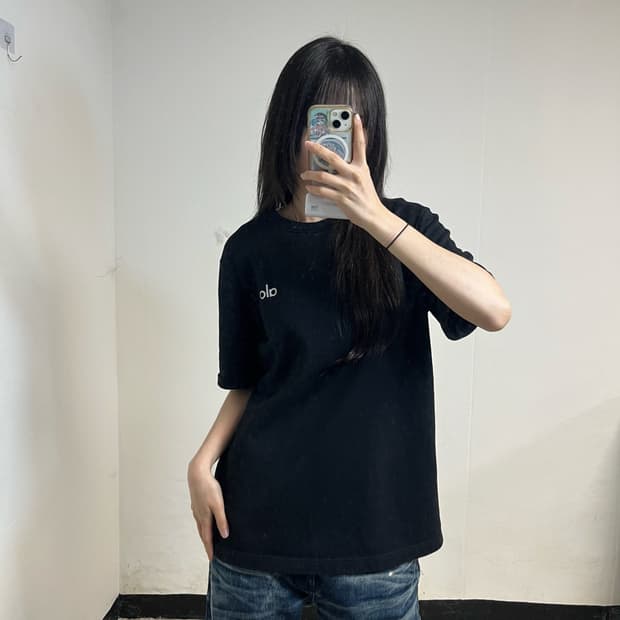 Alo Black T-Shirt