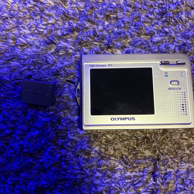 Olympus az-1 빈티지 카메라