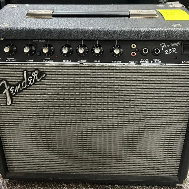 Fender R25 기타 앰프 판매 합니다