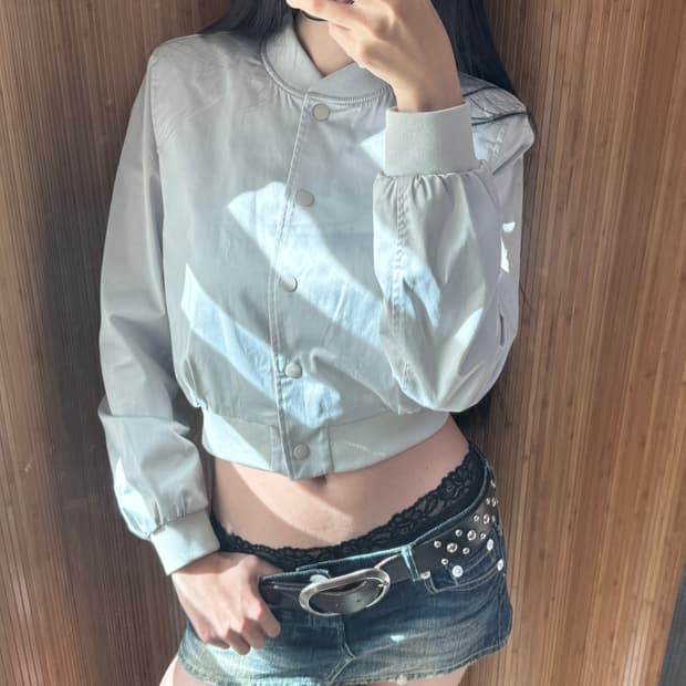 zara 여성 새틴 크롭 블루종