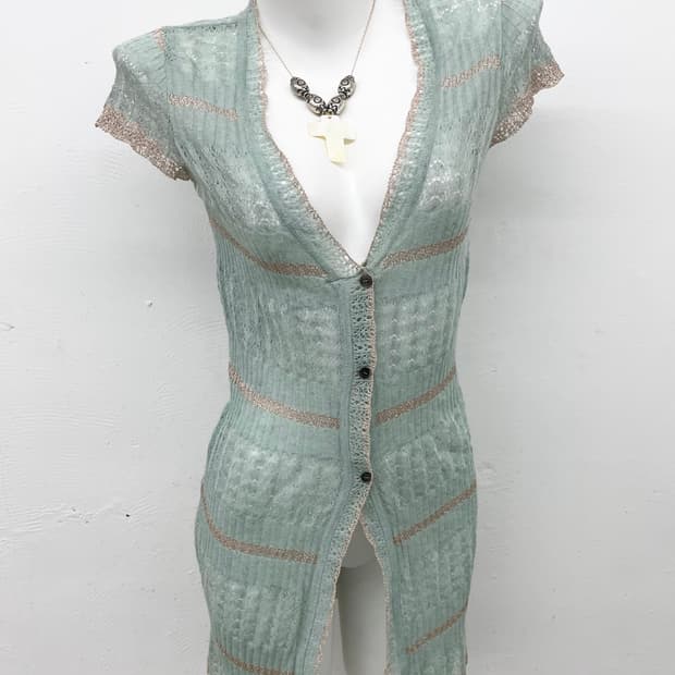 베네통 민트 크로셰 버튼 탑