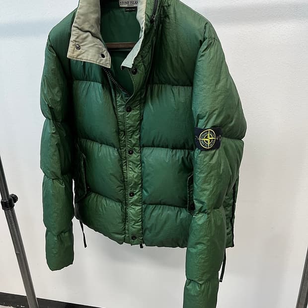 105) 스톤아일랜드 모스그린 나일론 구스패딩 