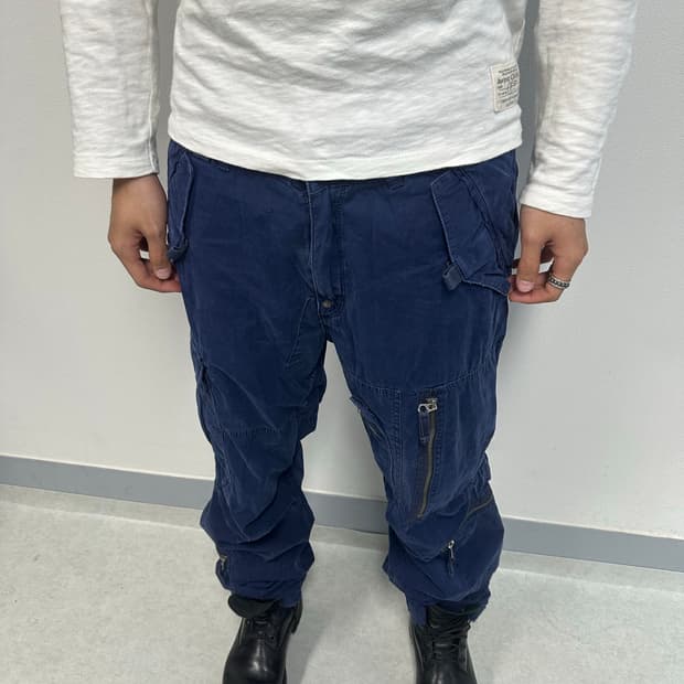 00s 폴로 멀티 디테일 포켓 팬츠