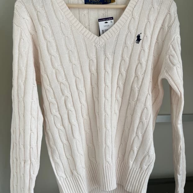 폴로 캐이블 브이넥 니트 M