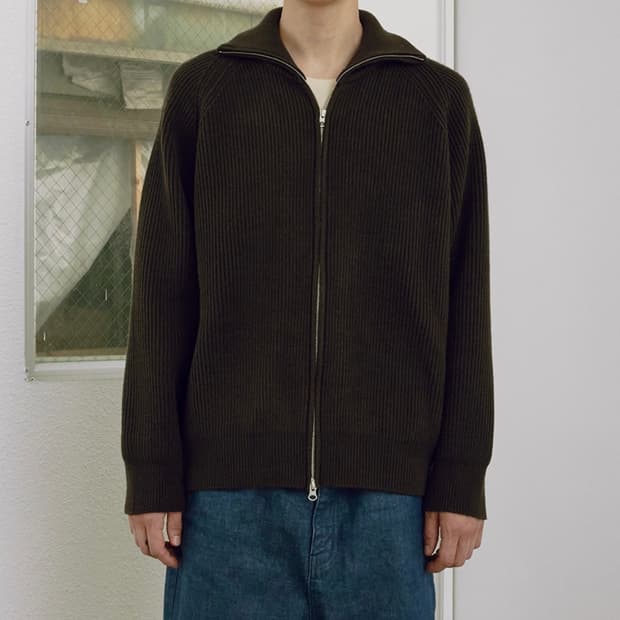 새상품) 니틀리 립 집업 가디건 애쉬 브라운 2사이즈