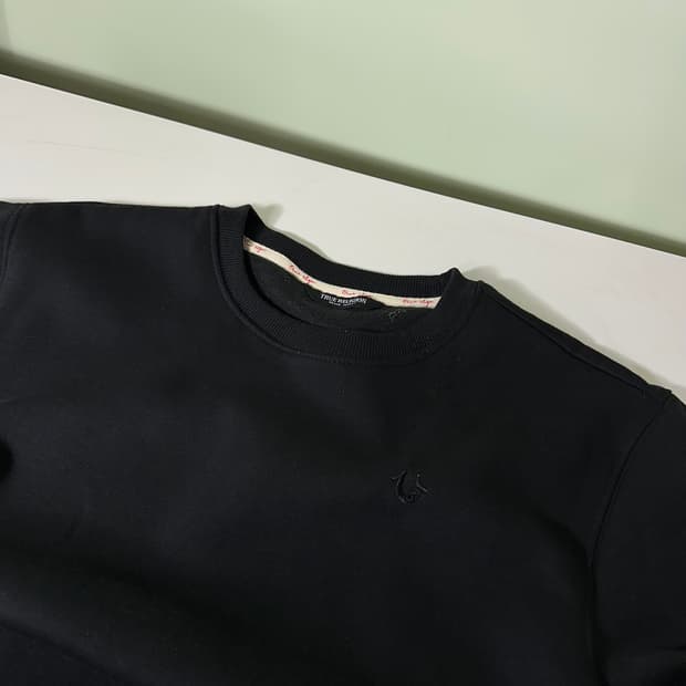 95-100 M-L 트루틸리전 스몰로고 크롭 스웻셔츠 맨투맨 남여공용