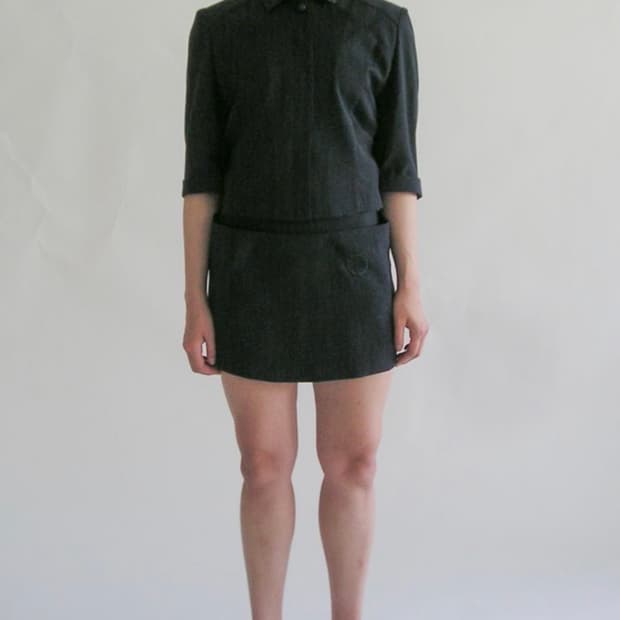 에옹쓰 카프리 미니스커트 딥네이비 2