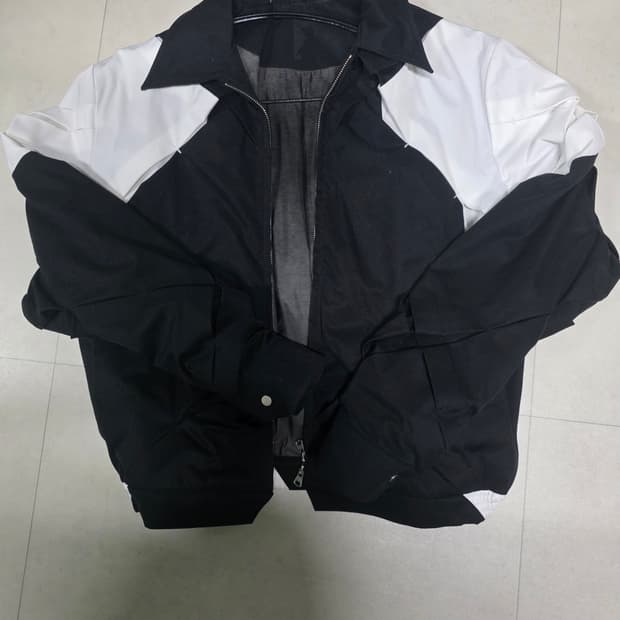 강정석 오리가미 써클 자켓 1사이즈