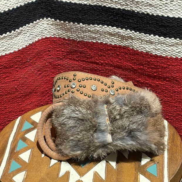Woman stud fur belt / 여자 y2k 스터드 퍼 벨트