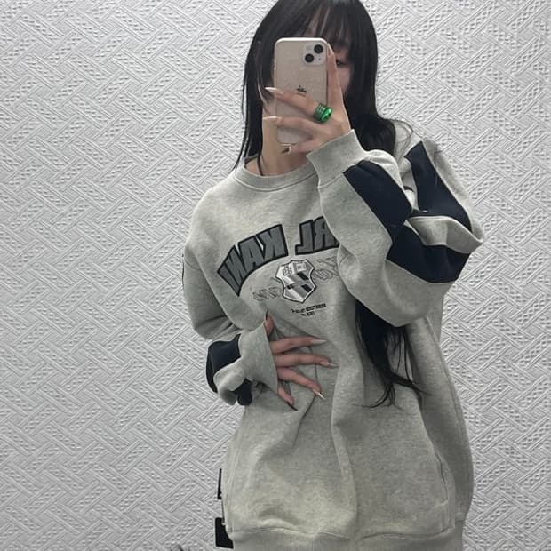 칼카니 레트로 블록코어 스트릿힙 빅로고 약기모 맨투맨 L C08459