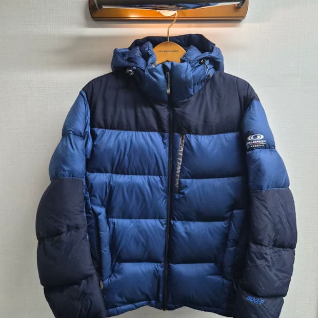 L/100) 살로몬 800fil 익스트림 윈드스탑 패딩 팝니다