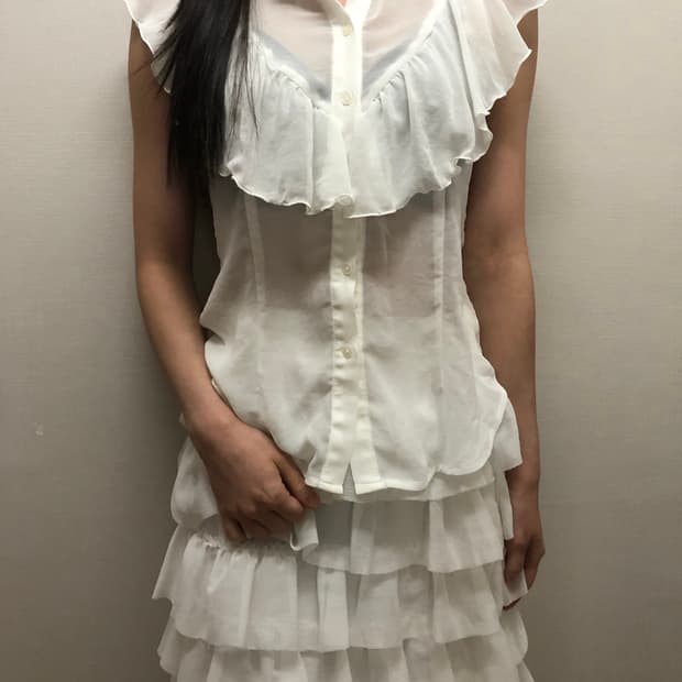 빈티지 화이트 프릴 블라우스
