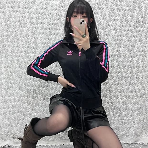 아디다스 Y2K 대장급 스트릿펑크 키치 핑크 져지 집업 85 C12428