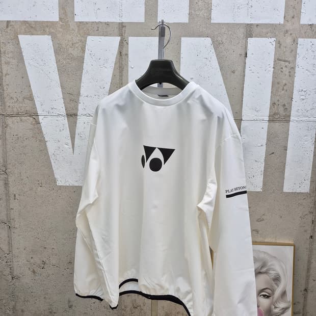 요넥스 이노락  바람막이 화이트