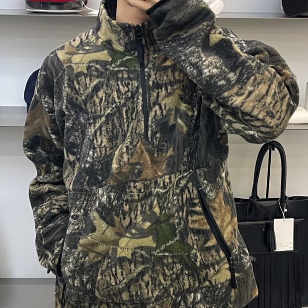 카벨라스 리얼트리 카모 플리스