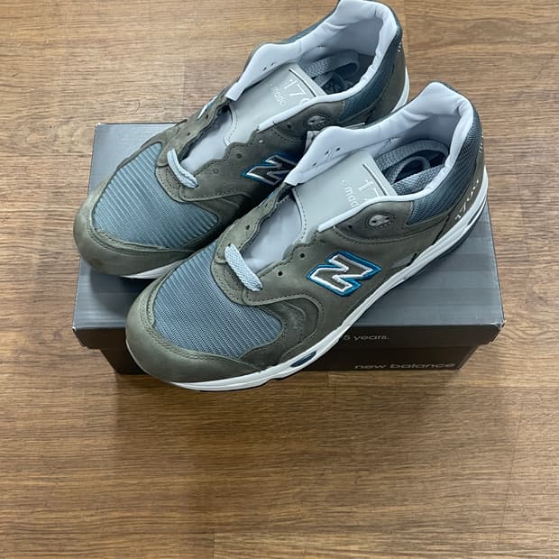 [275] 뉴발란스 M1700JP 스틸 블루