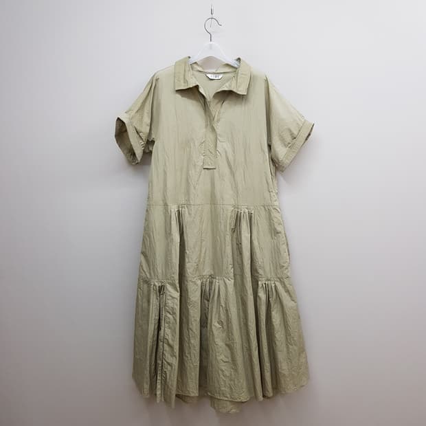 한섬 TIME 타임 2021 셔츠형 티어드 롱 원피스 F사이즈