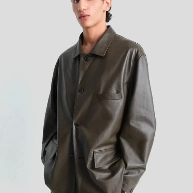 르메르 25ss 릴랙스드 레더 자켓 머쉬룸 / S